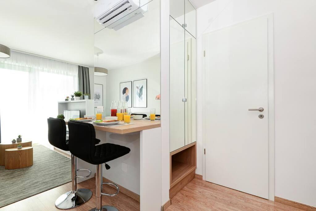 Tidewater Pearl Apartment Budapest Ngoại thất bức ảnh