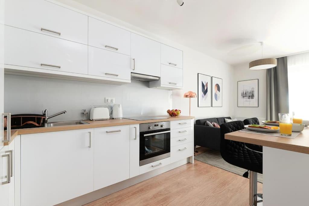 Tidewater Pearl Apartment Budapest Ngoại thất bức ảnh